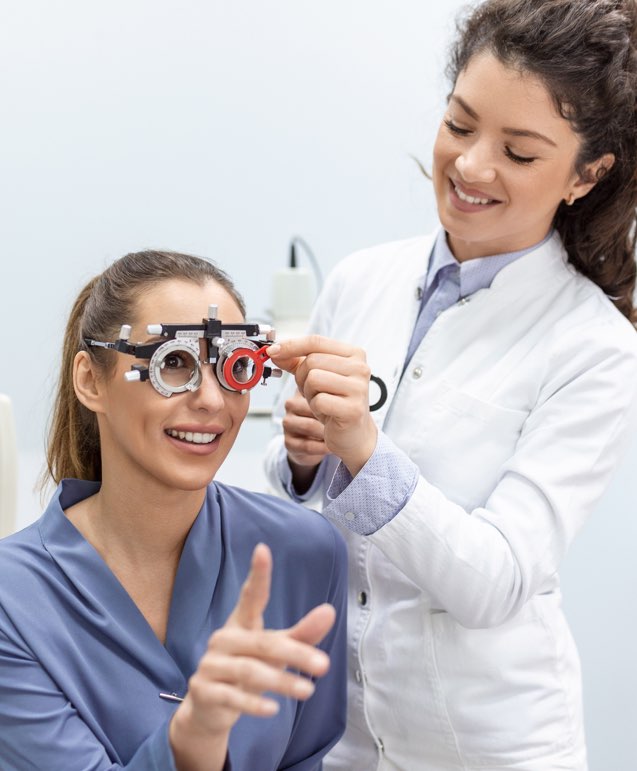 Optometrists Changing Lenses